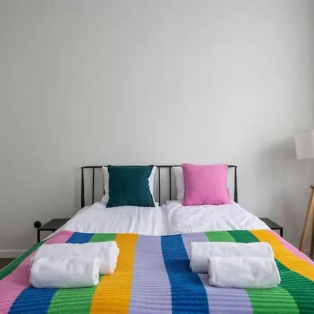 Apartment On A Budget 1 Min To Main Square