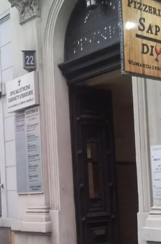 Διαμέρισμα On A Budget 1 Min To Main Square